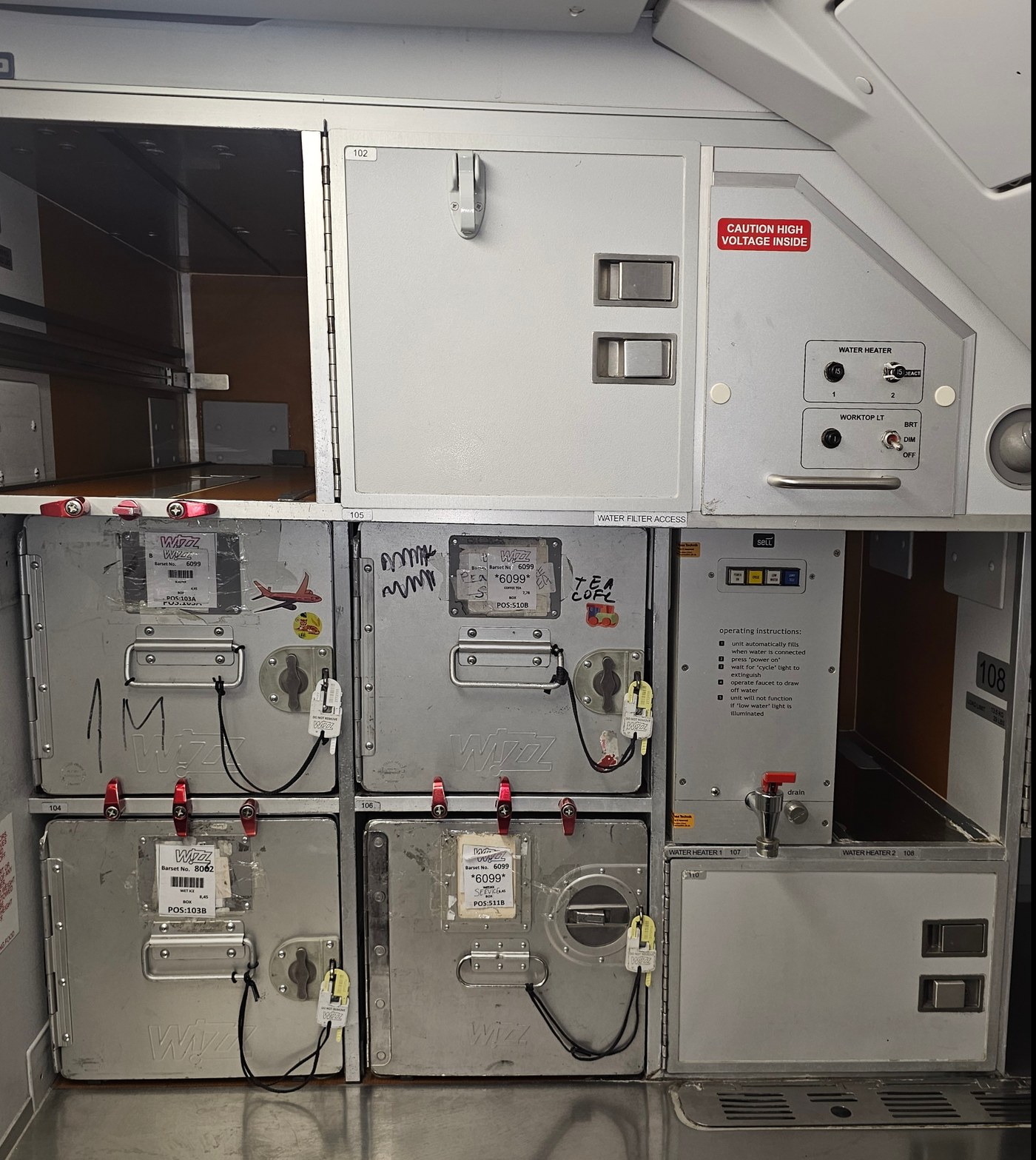 In-service galley — catering fit